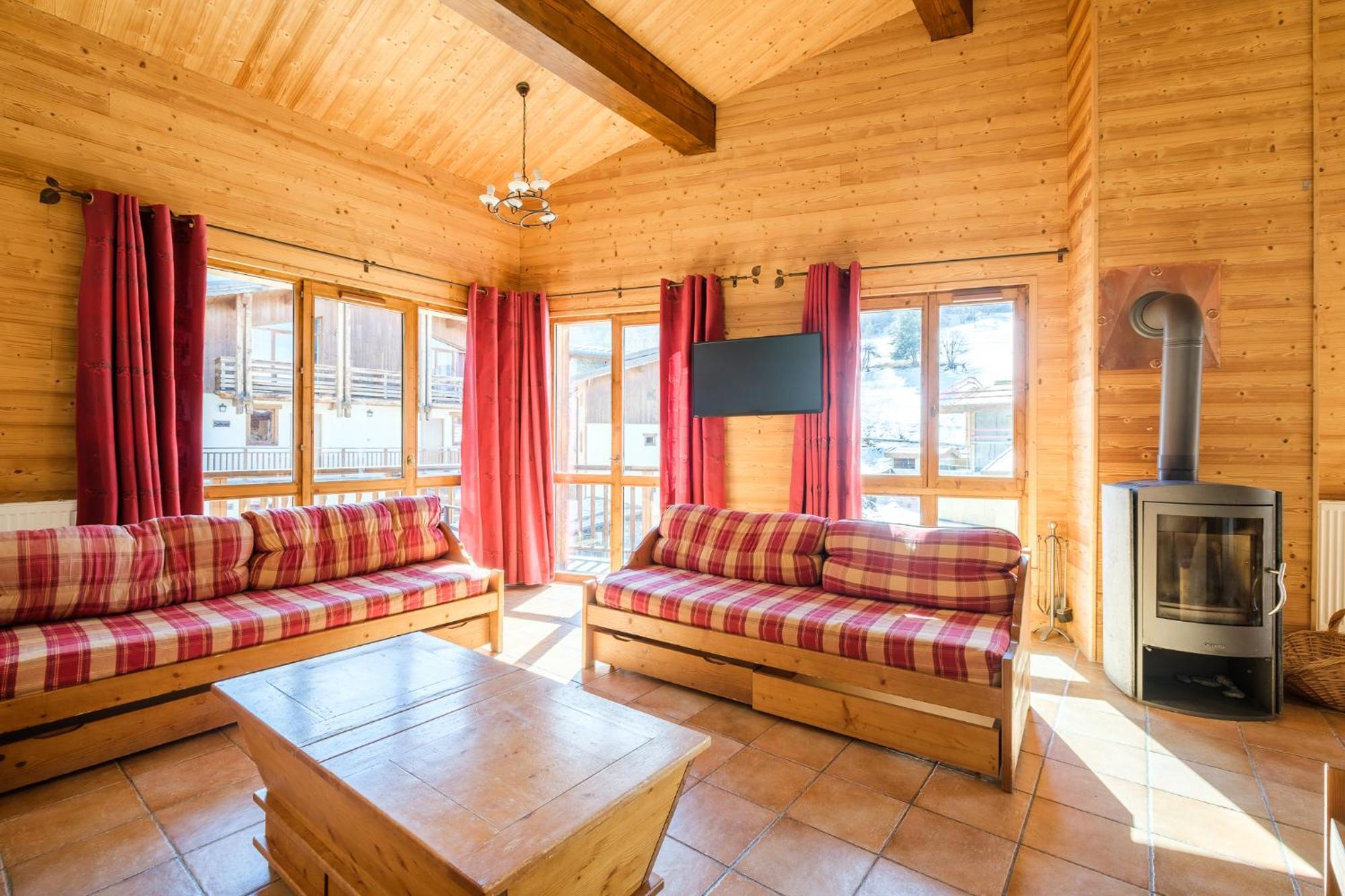 Residence Les Balcons De Val Cenis Village Lanslevillard Exterior photo