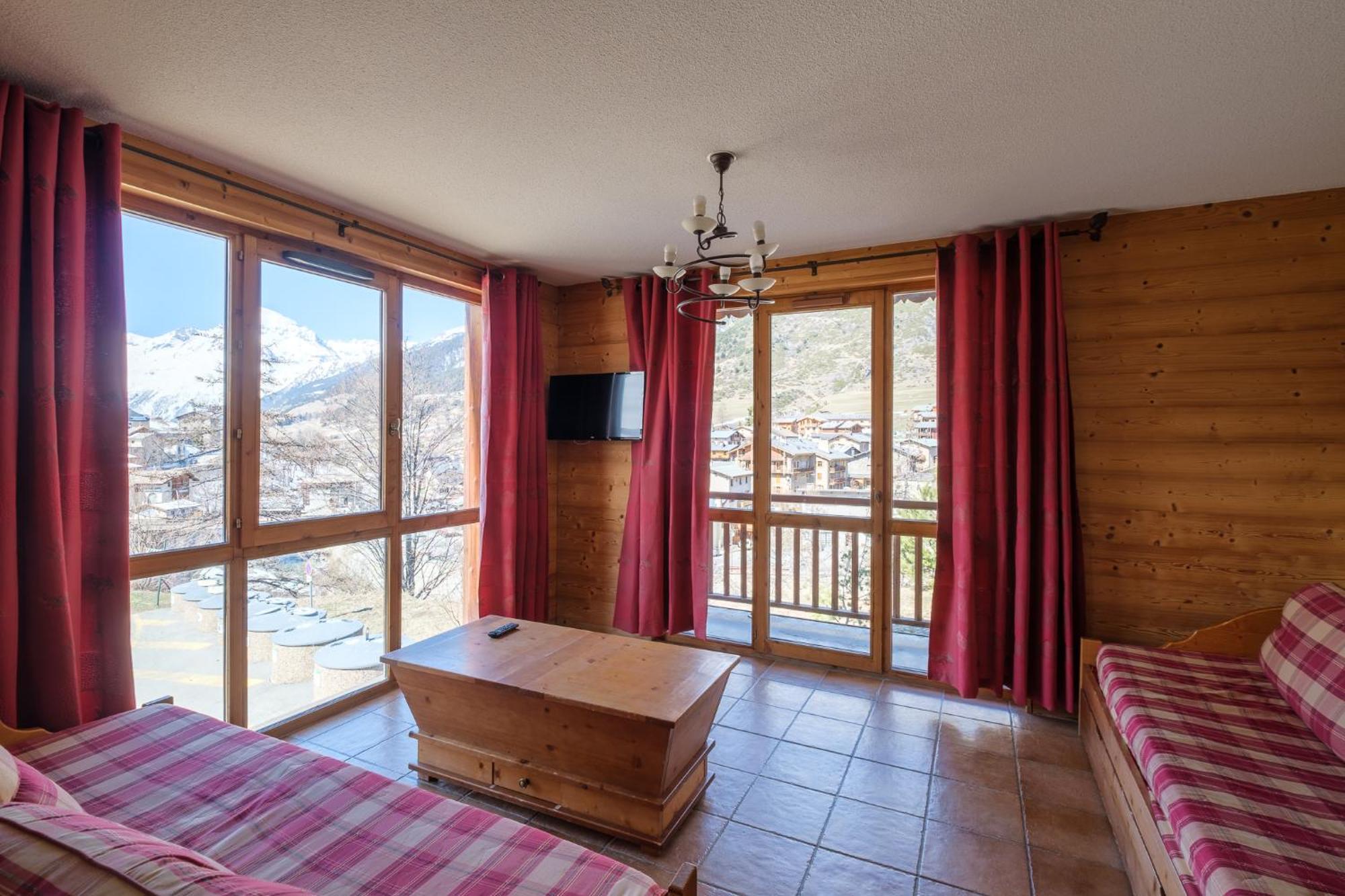 Residence Les Balcons De Val Cenis Village Lanslevillard Exterior photo