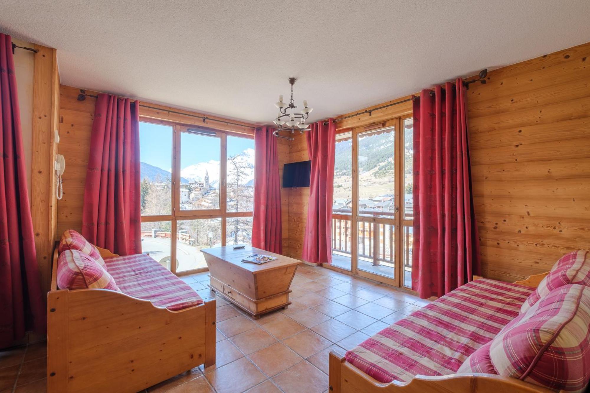 Residence Les Balcons De Val Cenis Village Lanslevillard Exterior photo