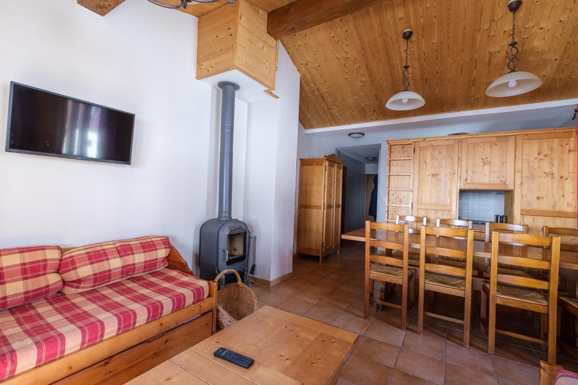 Residence Les Balcons De Val Cenis Village Lanslevillard Exterior photo