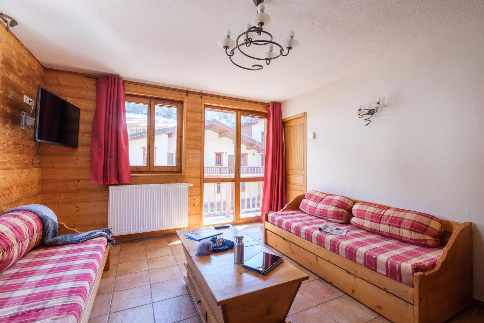 Residence Les Balcons De Val Cenis Village Lanslevillard Exterior photo