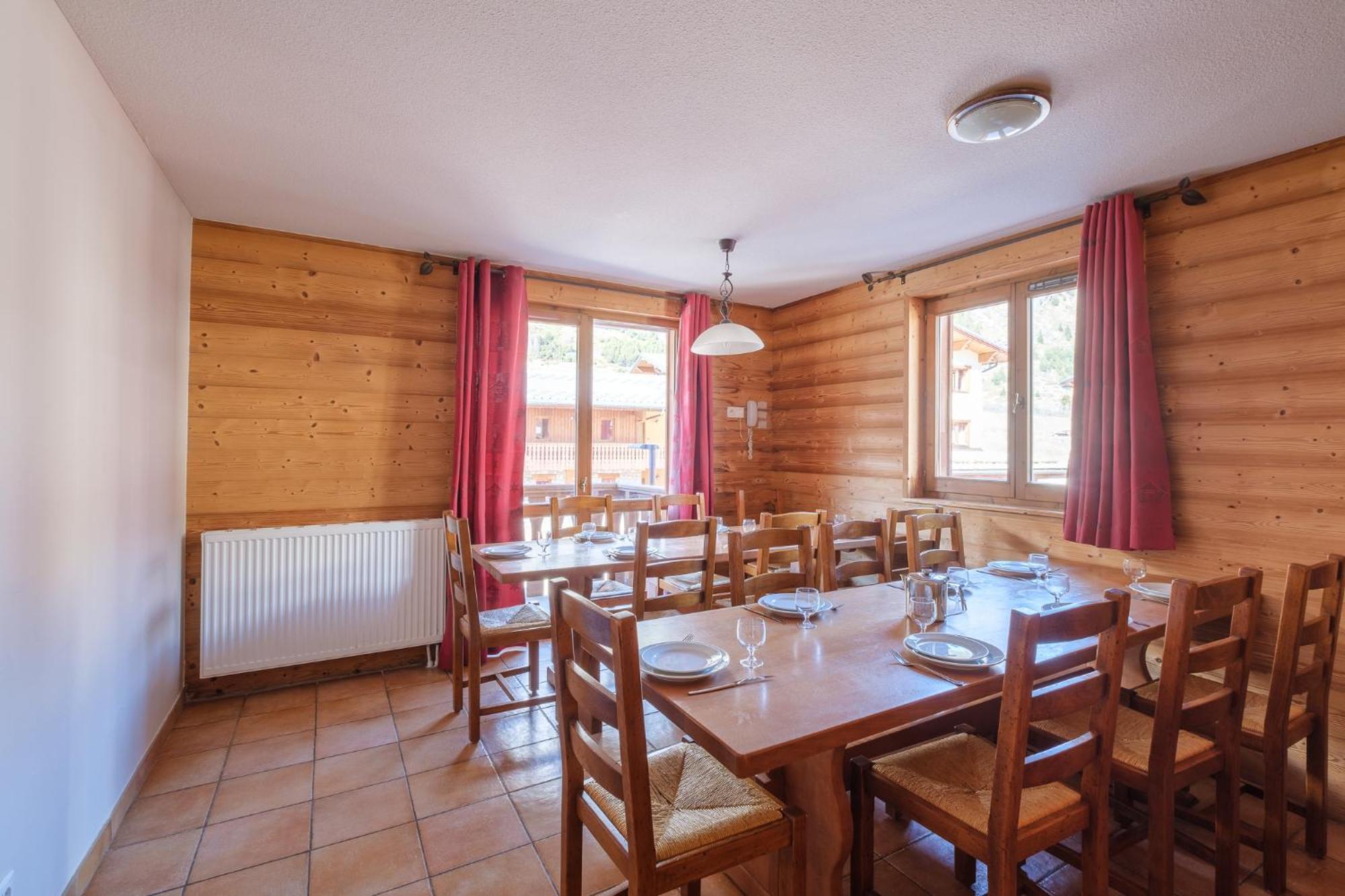 Residence Les Balcons De Val Cenis Village Lanslevillard Exterior photo